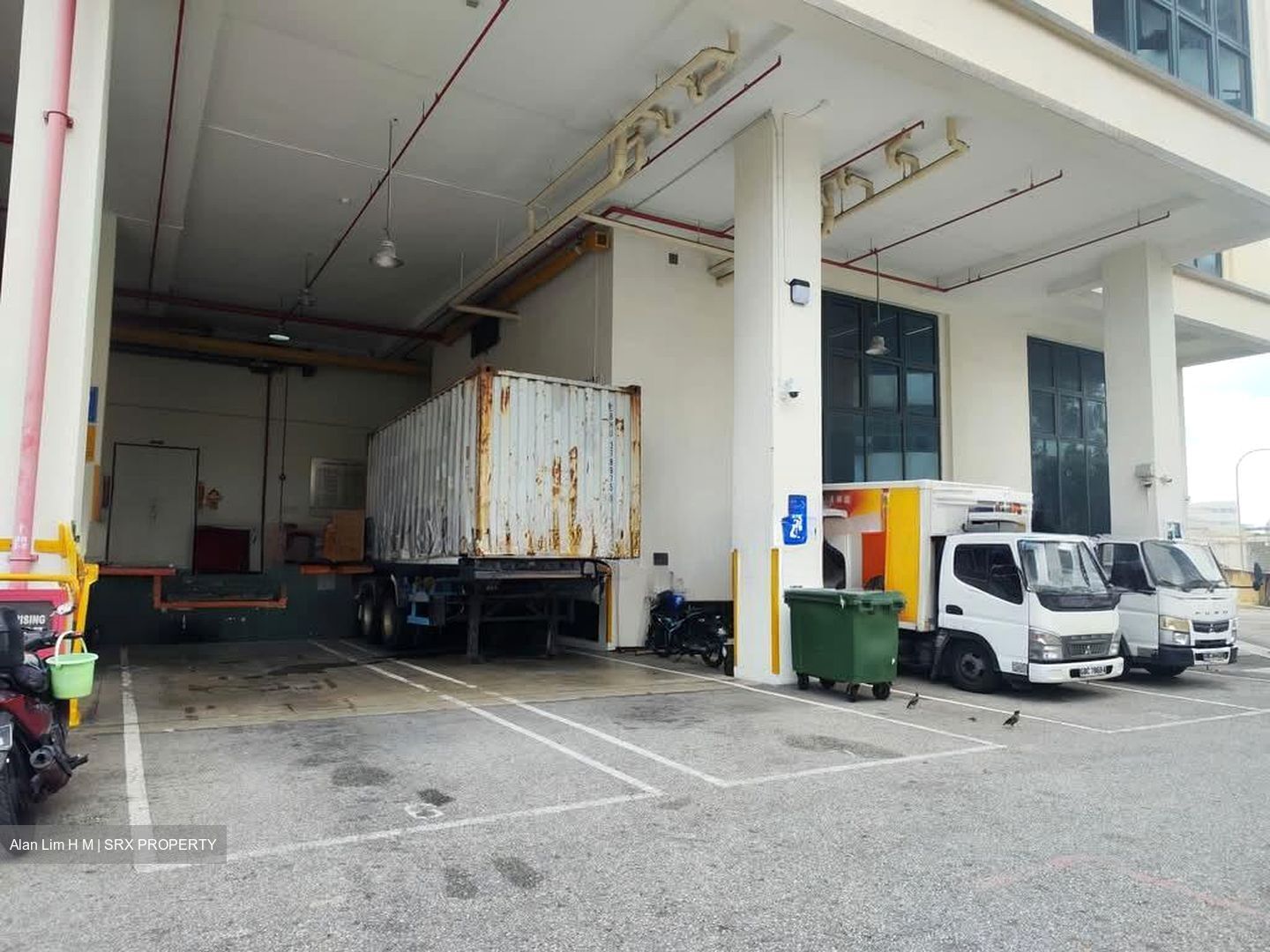 Penjuru Lane (D22), Warehouse #609501801